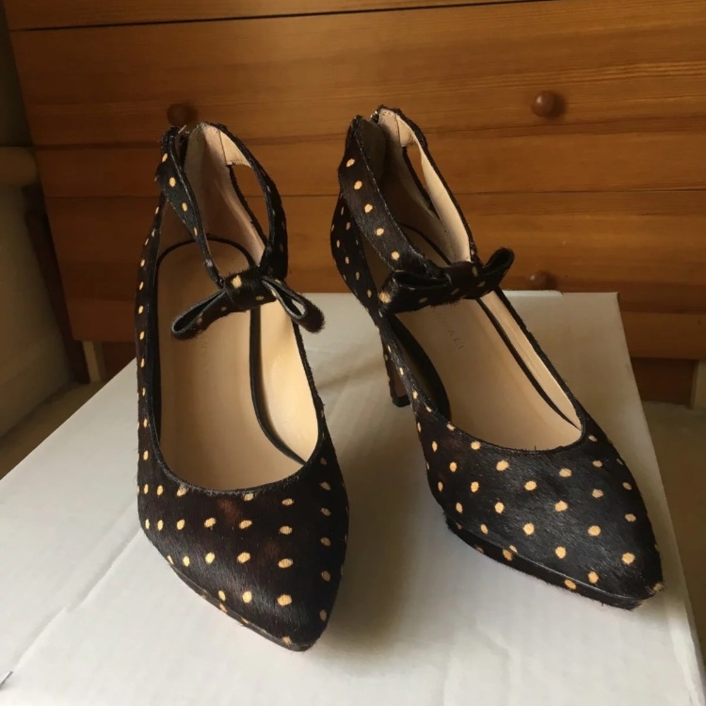 Loeffler Randal Pumps!
